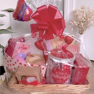 Valentine’s Day Spa Gift Basket - Anniversary Gift, VD Wife Girlfriend Gift